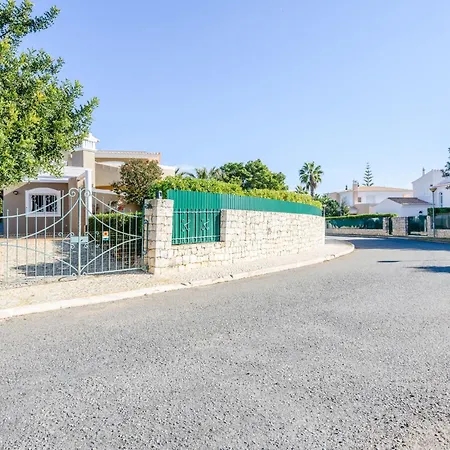 別荘 Ferienvilla Casa Rita Mit Privatem Pool By Interhome *