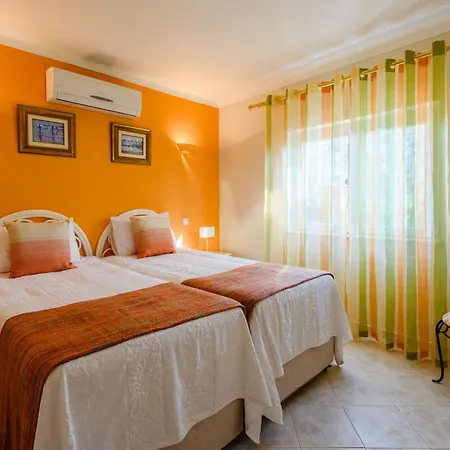 別荘 Ferienvilla Casa Rita Mit Privatem Pool By Interhome